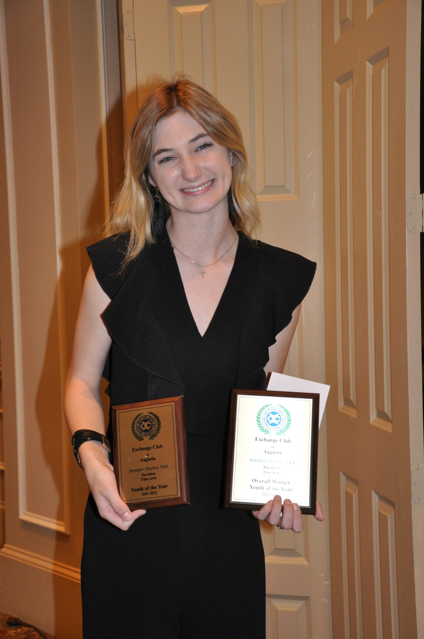 Saylor Vick_2021-2022 Exchange Club Of Augusta_Youth Of The Year